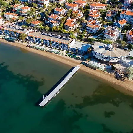 Cunda Hotel 3*